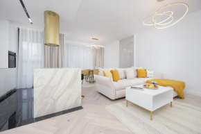LUX Grzybowska Apartments with Parking by Renters Prestige